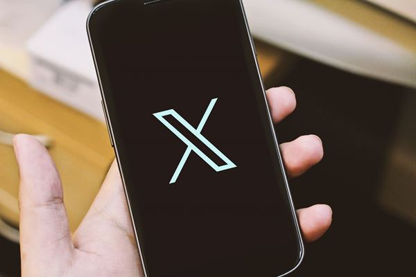 X advertising